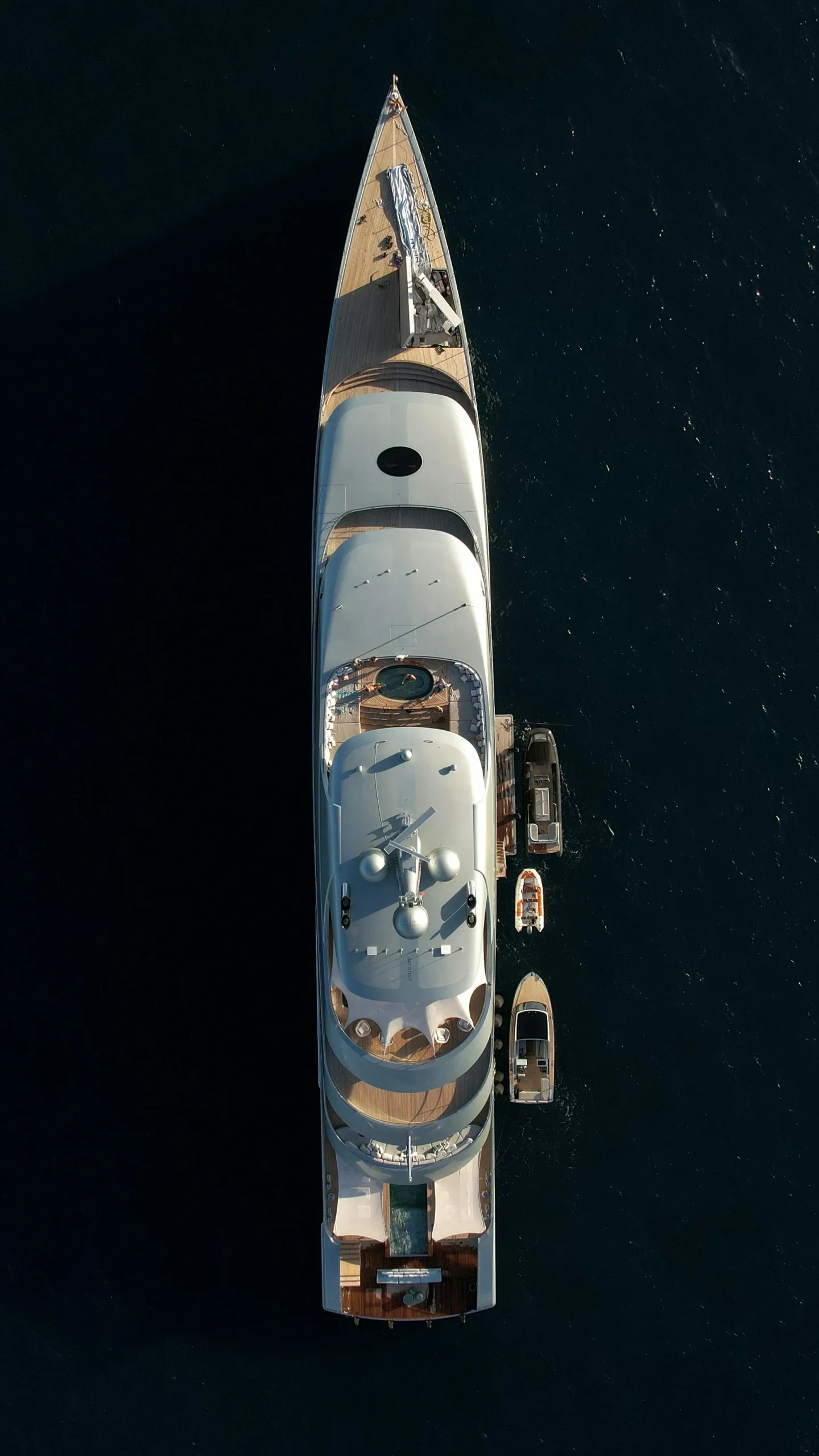 Yacht