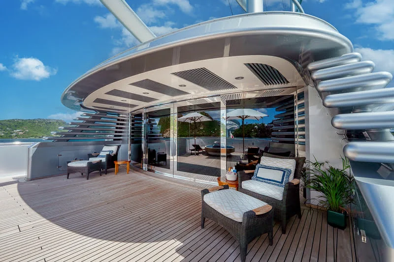 Jumeirah fait son entrée dans le yachting avec le Maltese Falcon