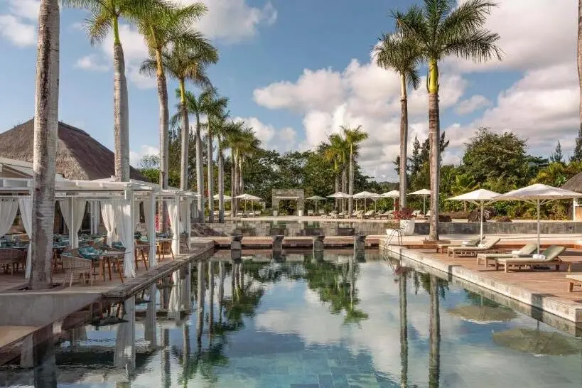 À L’île Maurice, Four Seasons mise sur les abeilles pour préserver les mangroves