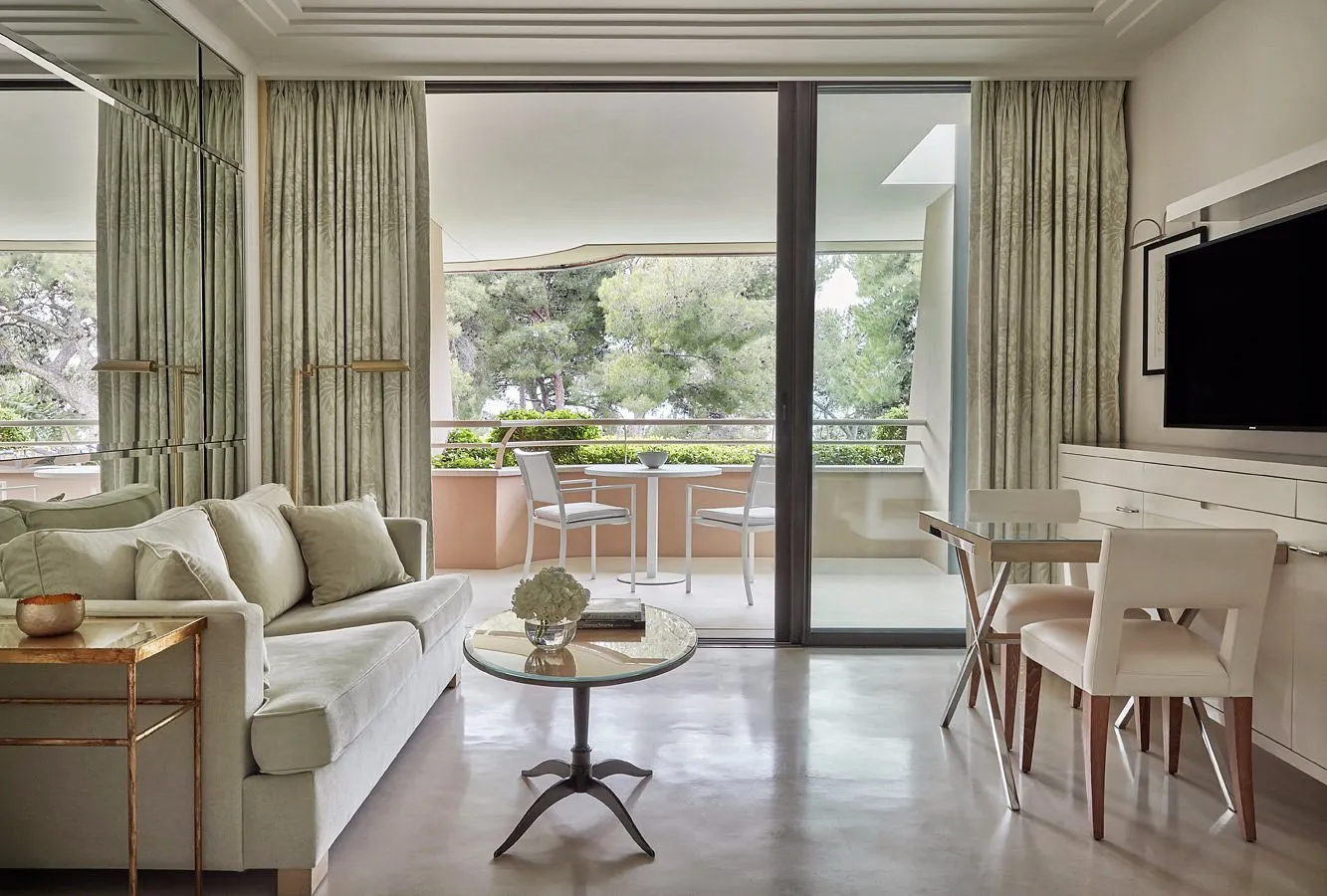 Grand-Hôtel du Cap-Ferrat, la classe méditerranéenne