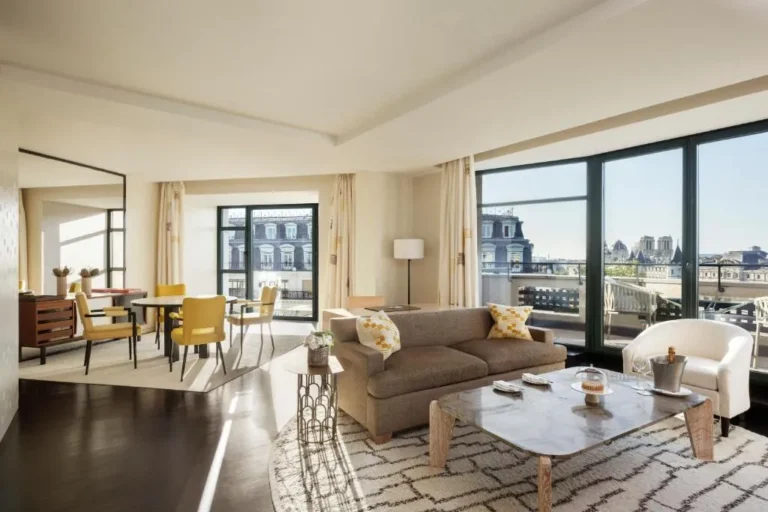Une suite de l'hôtel Cheval Blanc Paris